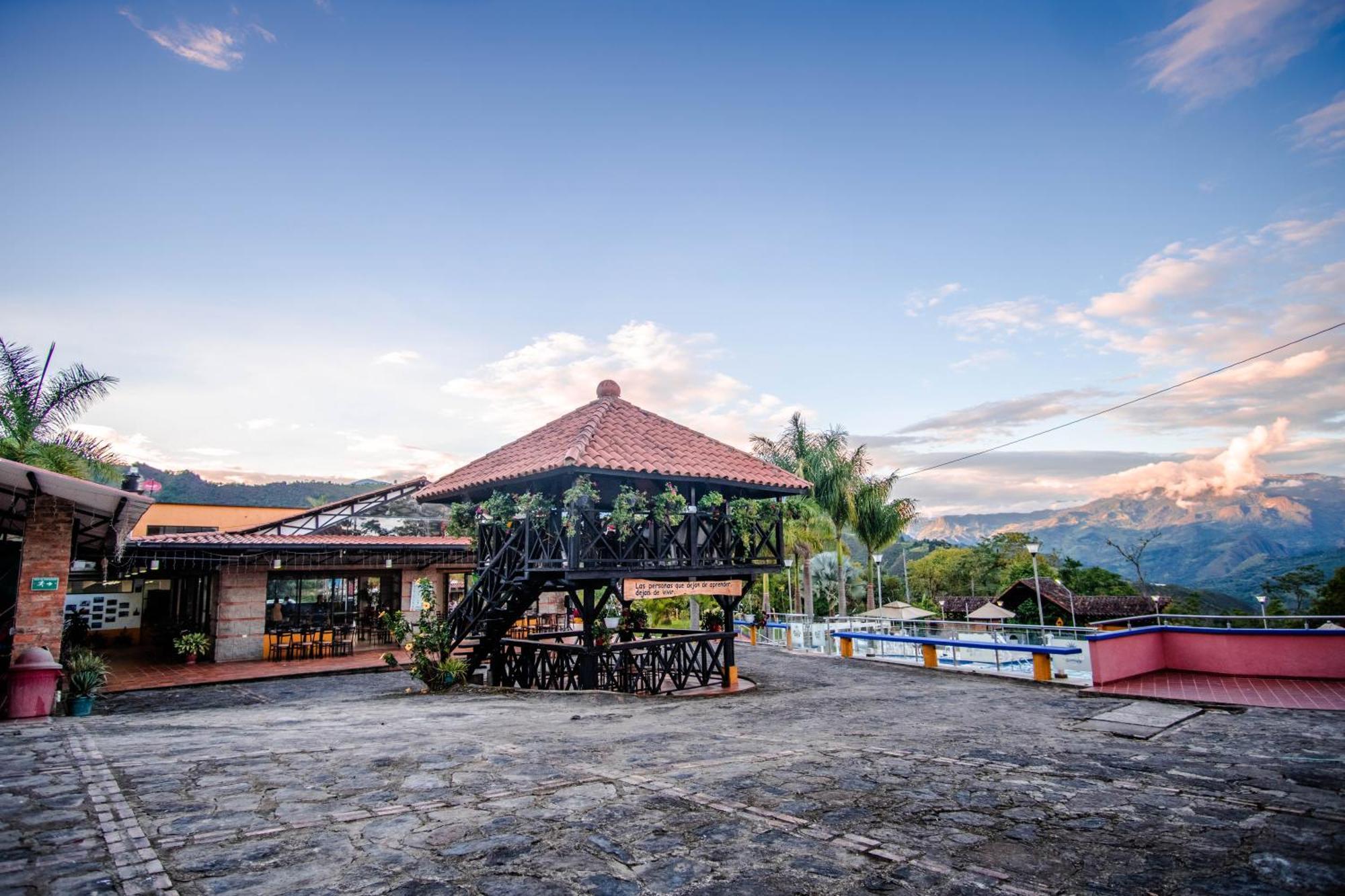 La Cabana Miraflores Экстерьер фото